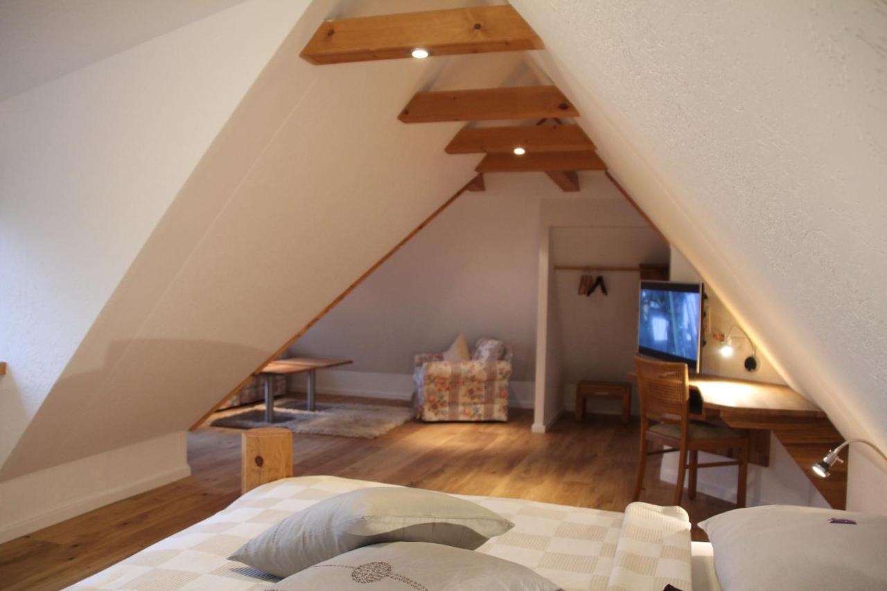 Felsenkeller Coppenbruegge Hotel Buitenkant foto