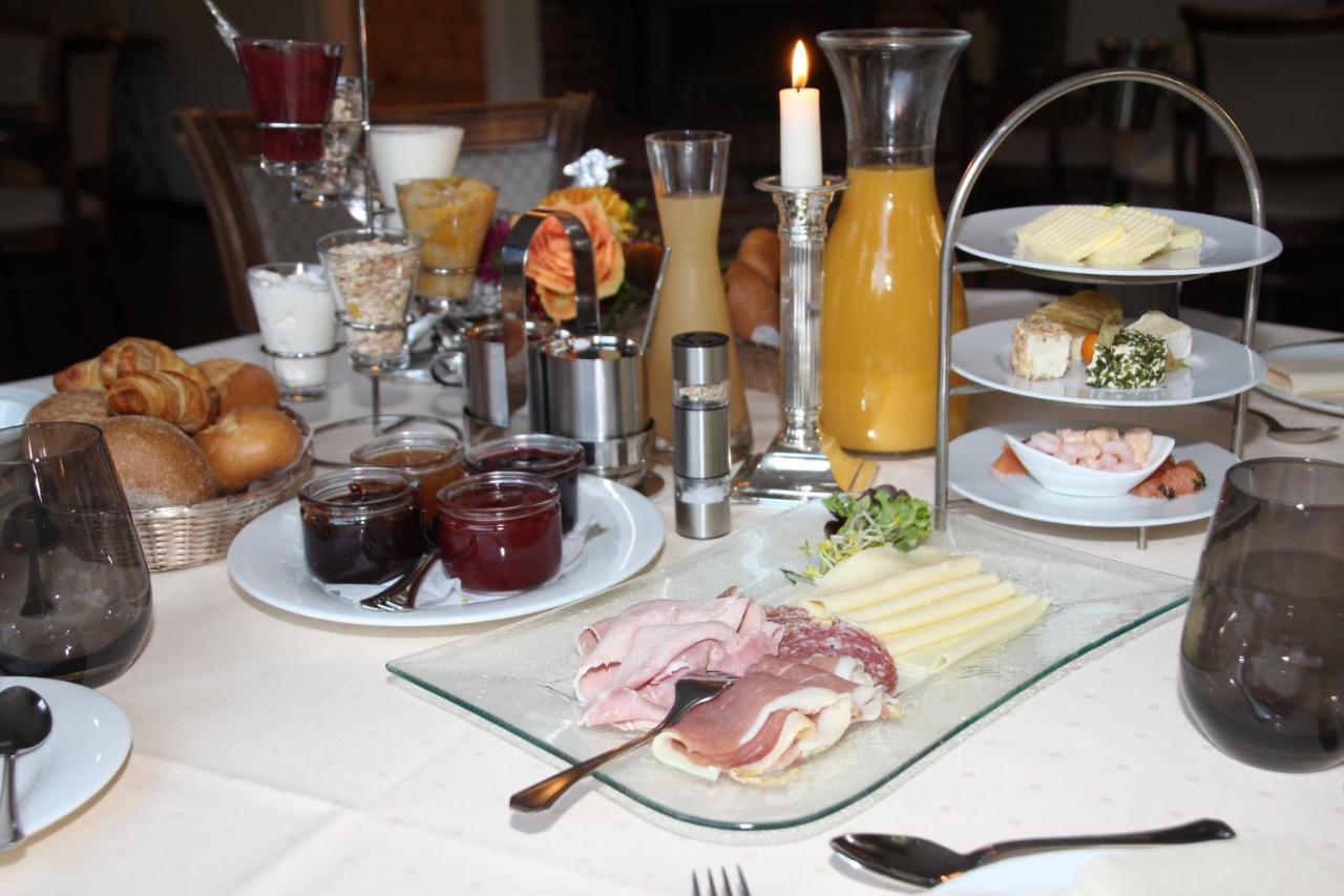 Felsenkeller Coppenbruegge Hotel Buitenkant foto